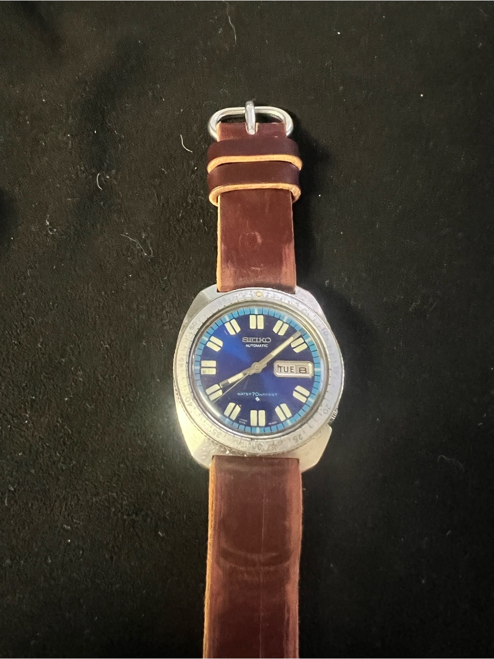 Vintage 1971 Seiko "Chevron" Sport Diver (6106-8589) – Cobalt Blue Dial